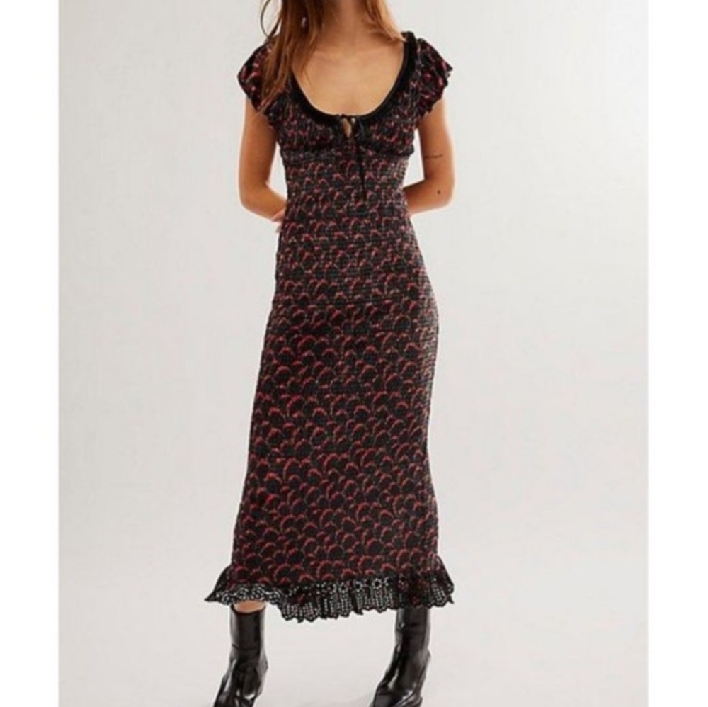 Free People McKenna V Neck Smocked Black & Red Velvet Bodycon Maxi Midi Medium